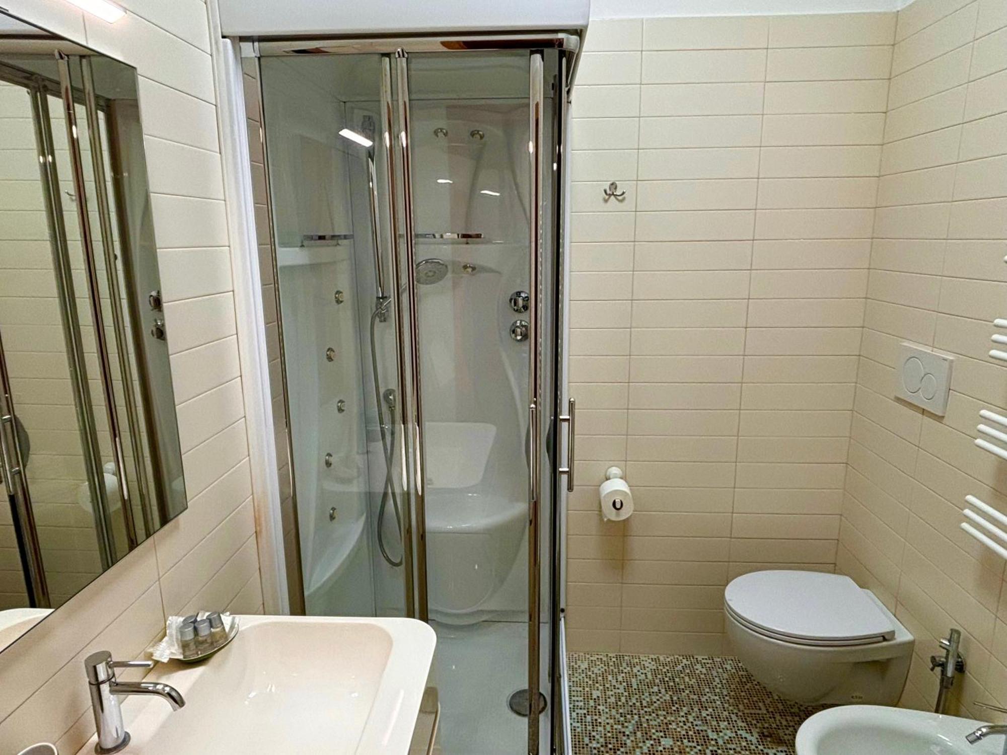 Dadu 14 Otel Bari Dış mekan fotoğraf